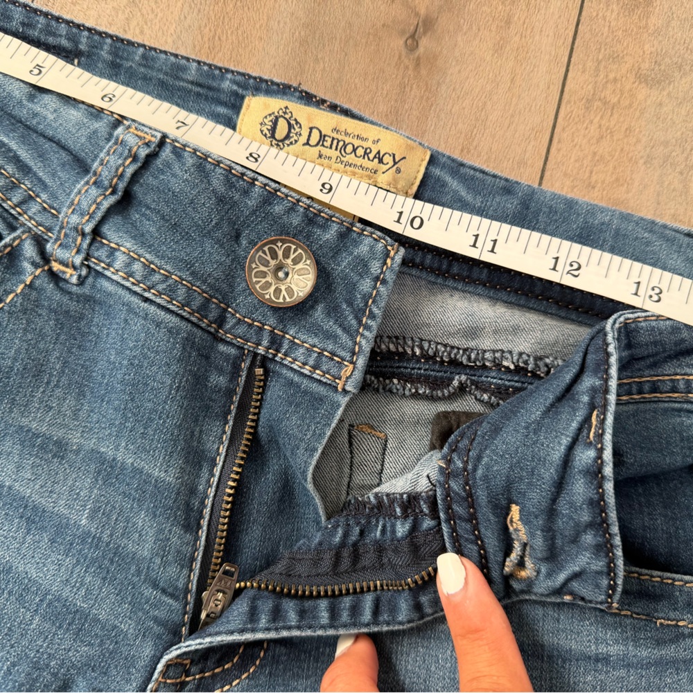 Democracy Denim Flare Jeans in Medium Blue Wash - Picture 2 of 15